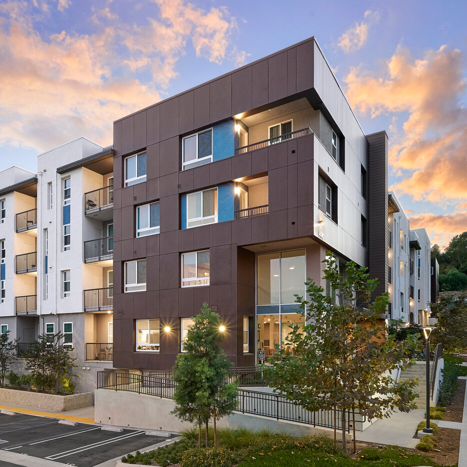 RoseHillCourt_hero crop sq 019.jpg