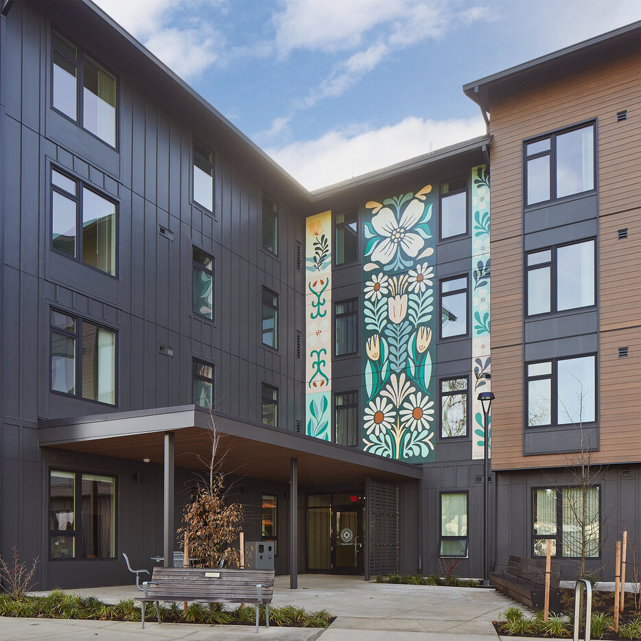 HillsidePk ext 005.jpg