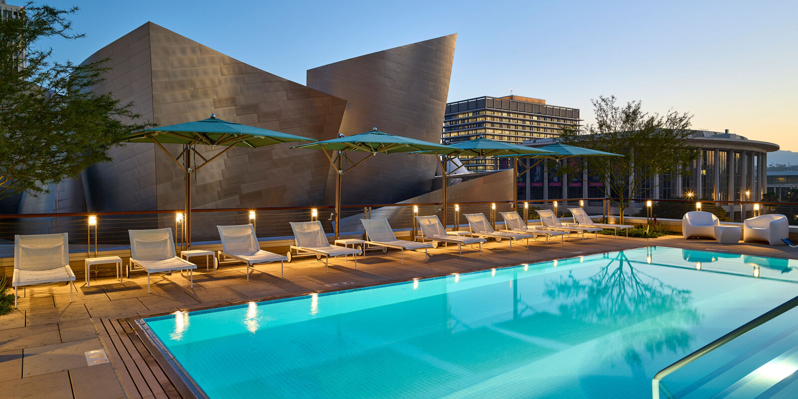 The-Grand-by-Gehry_-Pool2_2x1-heroexport.jpg