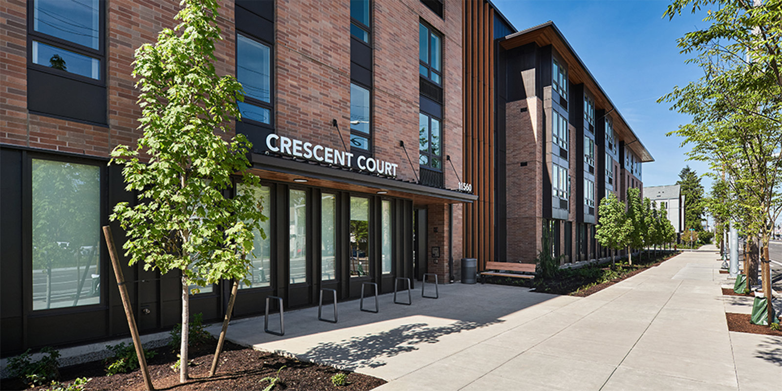 Crescent Court Apartments 01.jpg