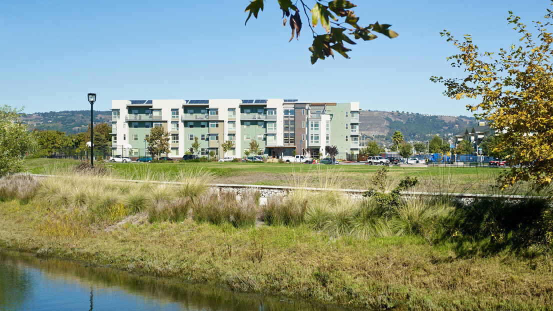 LC Ph 5 16 x9 crop 5942.jpg