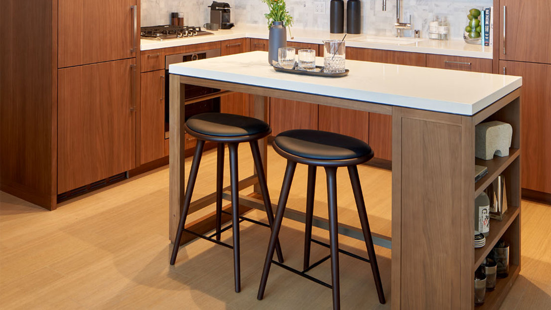 AveryRentals_1BR Kitchen1920crop.jpg