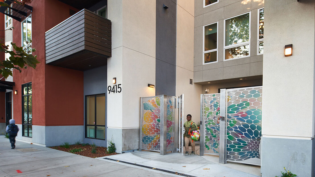 cherryhill_09 ext. gate crop.use.jpg