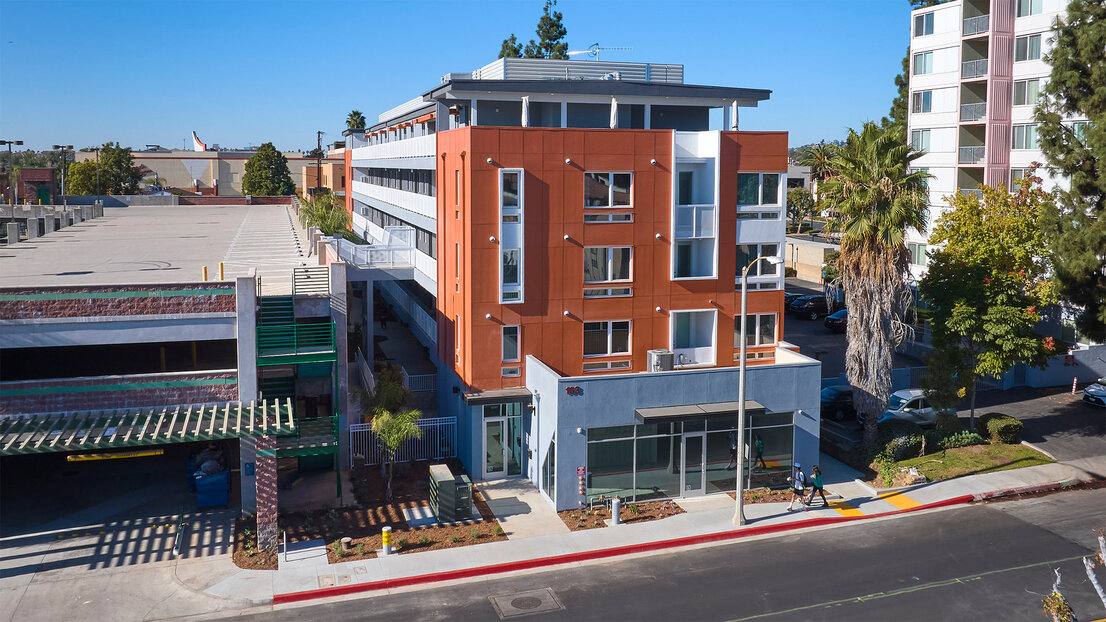 Ext parking Chapel_002.jpg