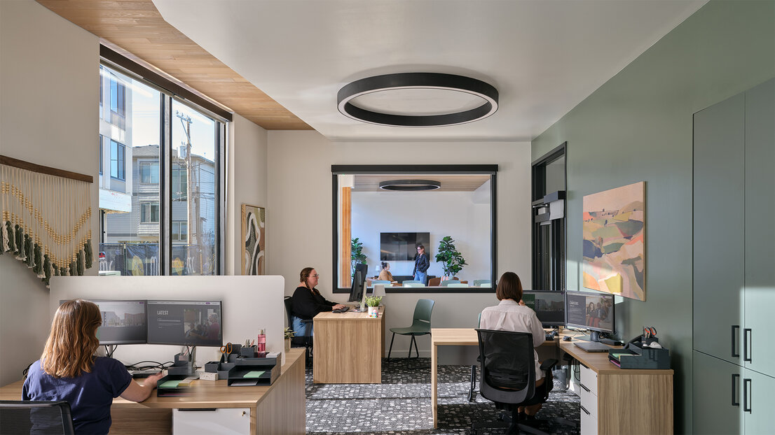 HOLST_GL_INT-3 office crop.jpg