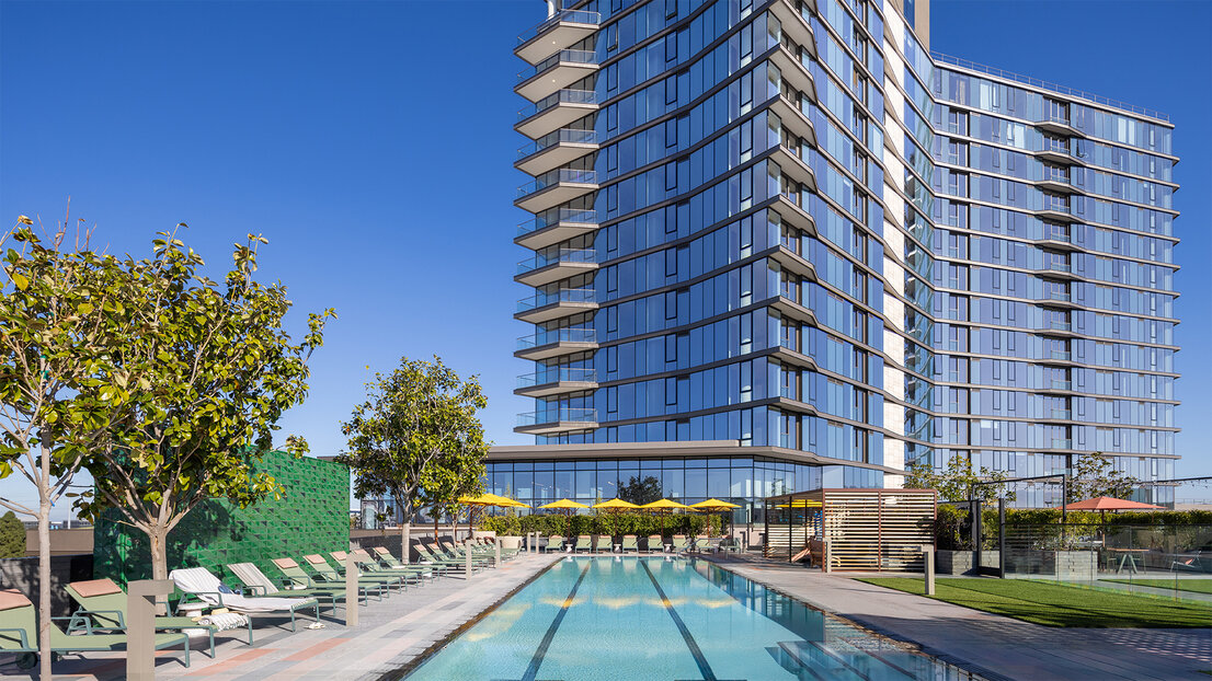 TheClara-TheTerracePool1_for web.jpg