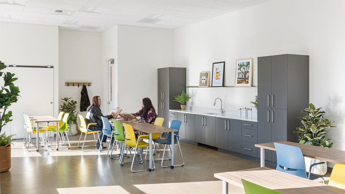 Alder 9 Community kitchen.jpg