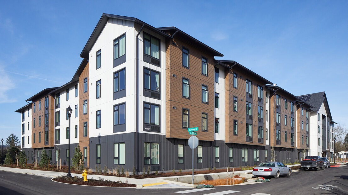 HillsidePk ext back crop.jpg