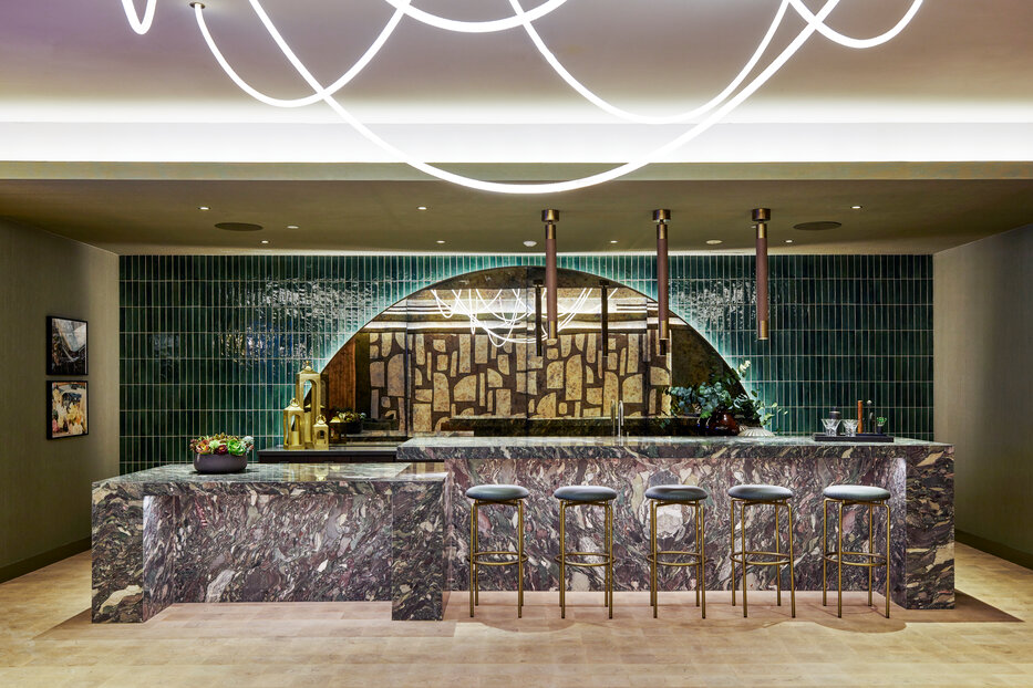 700Broadway_TheReserveBar_PCMikeSchwartz.jpg