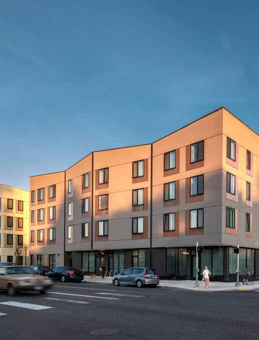 Glisan Landing sq cropo 25.jpg