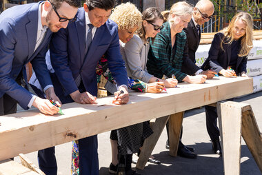 Team signing REV_1583.jpg