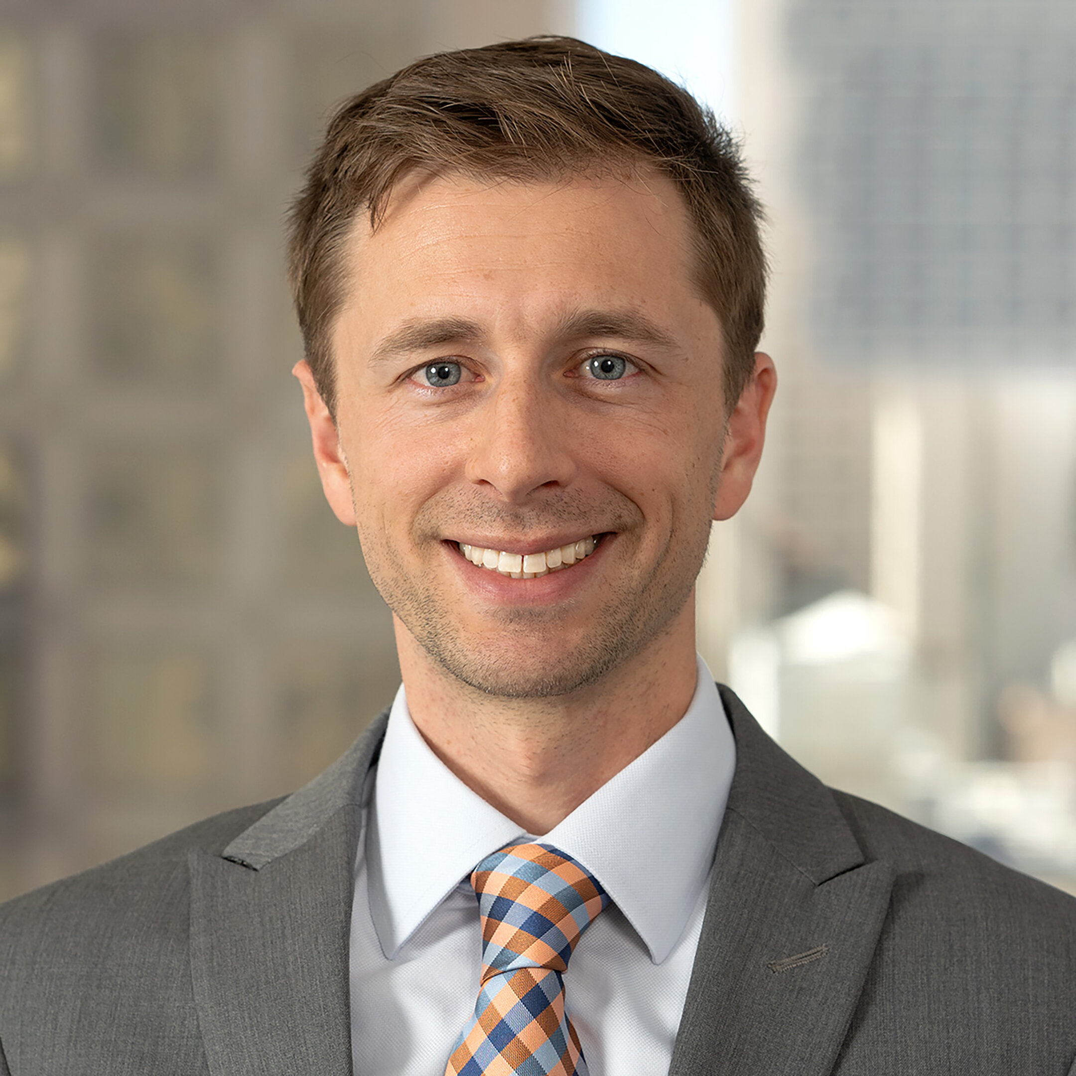 S Sheaff headshot 2025 (2).jpg